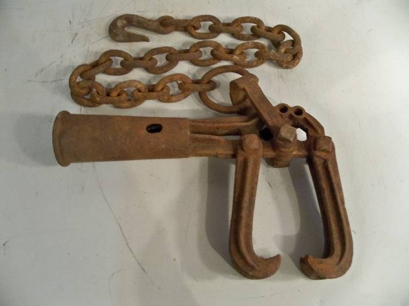 lot 31 image: Railroad Items