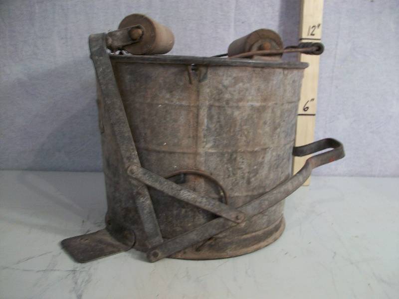lot 17 image: Old Buckets