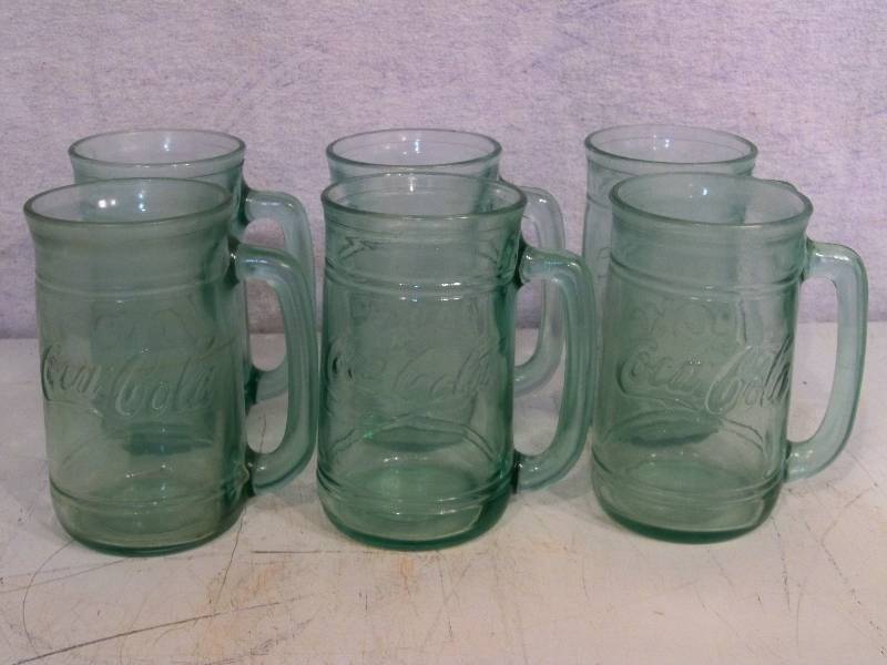 lot 52 image: Coca-Cola Mugs