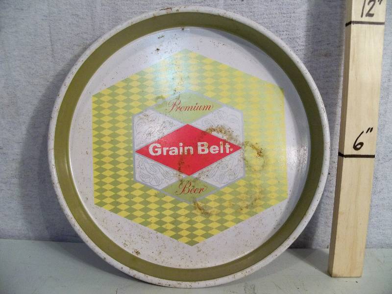 lot 45 image: Grainbelt Beer Tray