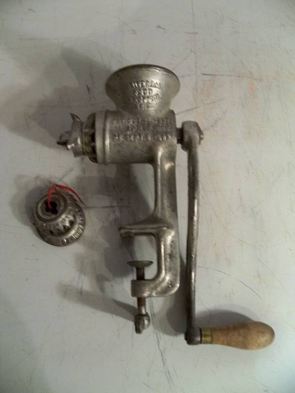 lot 41 image: Meat Grinder & Stuffer