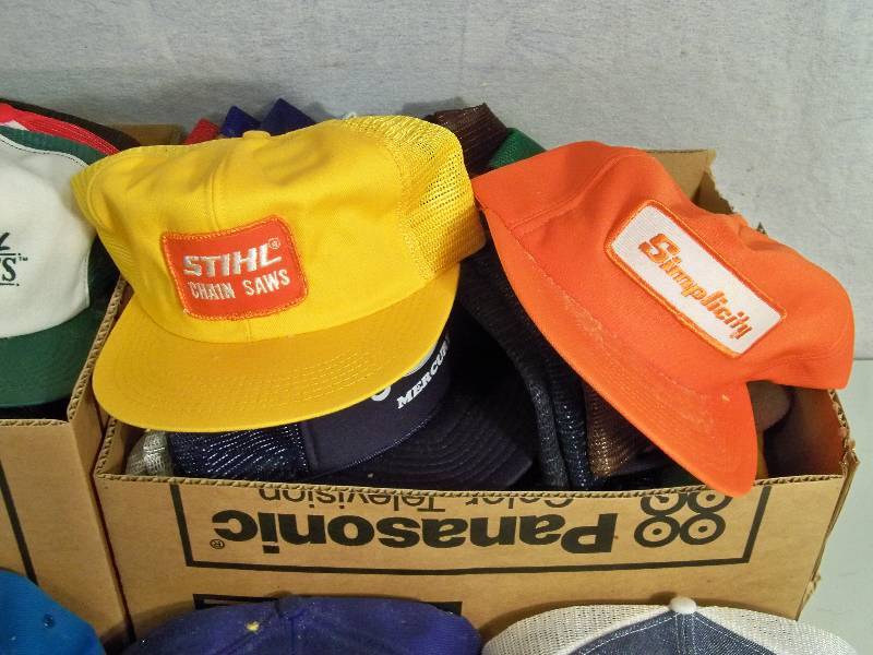 lot 74 image: Vintage Hats