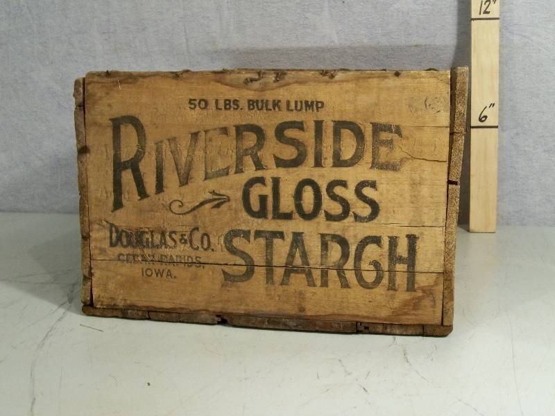 lot 76 image: Wood Box & Heater