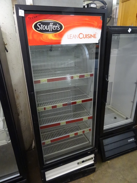 lot 3 image: True Retail Freezer With Glass Door
