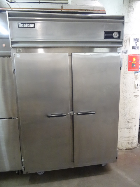 lot 21 image: Raetone Refrigerator Double Door