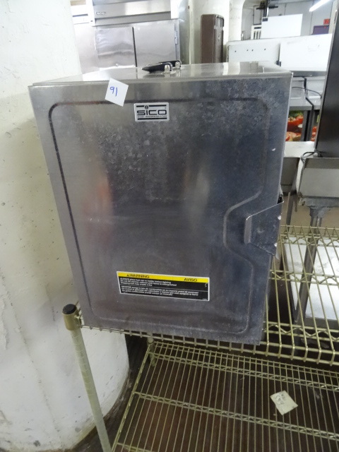 lot 91 image: Sico Keep Warm Sterno Food Cabinet