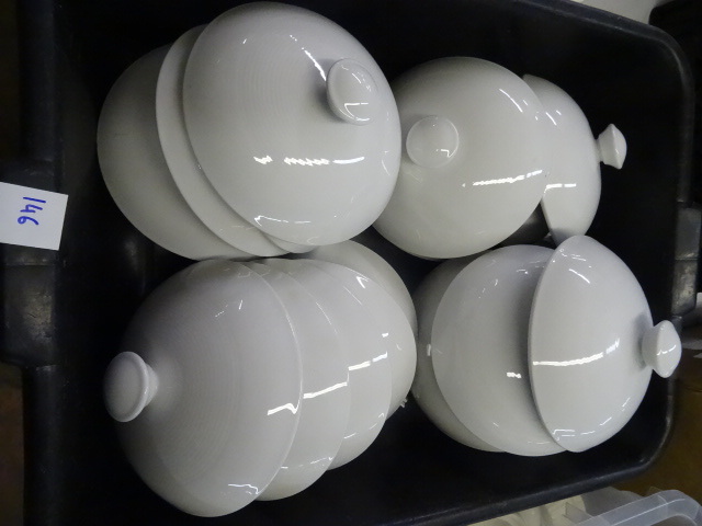 lot 146 image: 7 Ceramic Covers