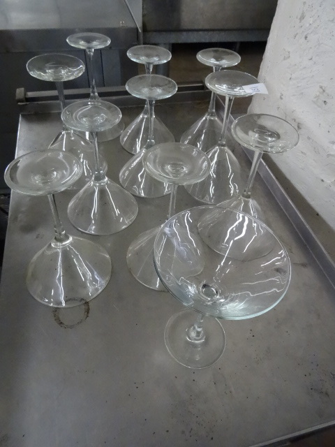 lot 151 image: 11 Glass Martini Glasses