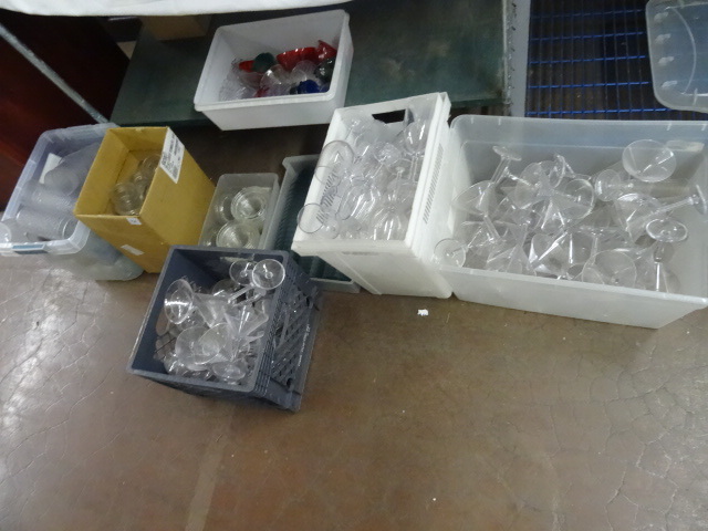 lot 156 image: Large Variety Of Plastic Glassware