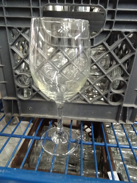 lot 158 image: 10 Glass Wine Glasses