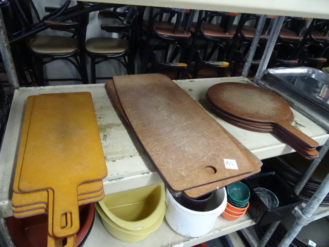 lot 183 image: Misc Wood Cutting Boards