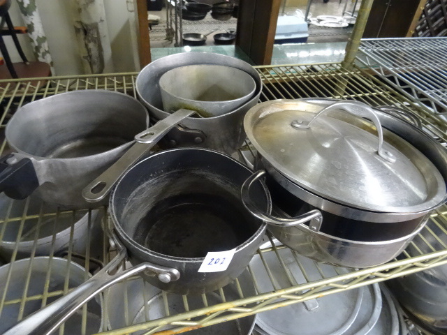 lot 202 image: Misc Cooking Pots