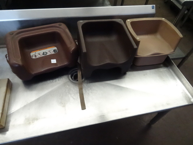 lot 270 image: 3 child booster seats