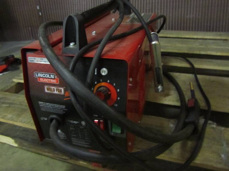 lot 16 image: Lincoln Electric Weld Pack HD Feed Welder