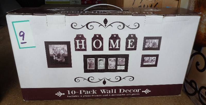 New Set of Wall Dcor, 4 photo fra...