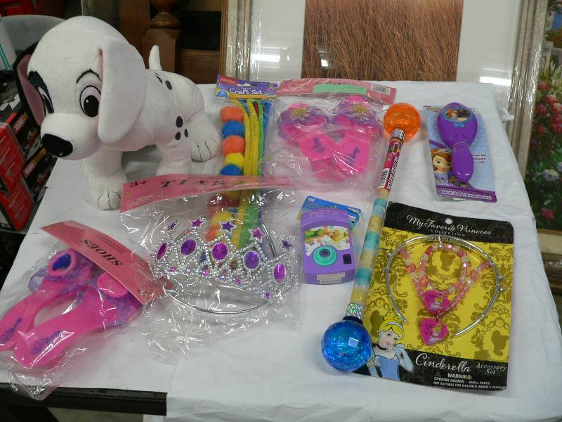 young girls dress up toys...