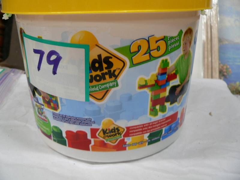 Tub of kids big blocks - new unopen...