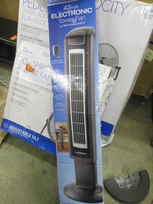 lot 84 image: 42 inch Lasko Tower Fan open box re...