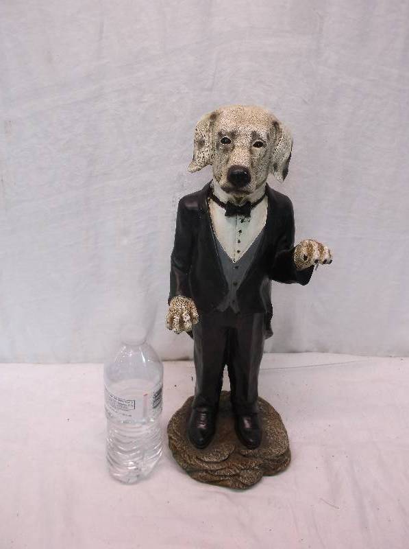 Statue
