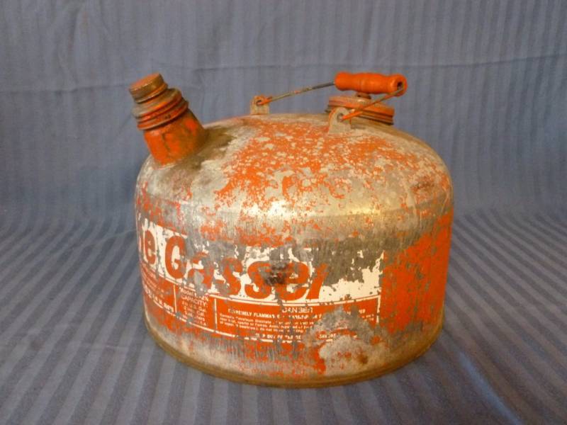 lot 29 image: Vintage Gas Can