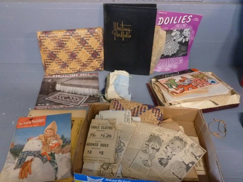 lot 36 image: Vintage Paper Items