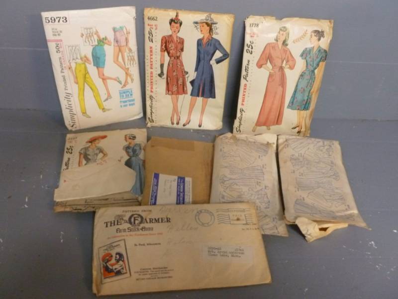 lot 39 image: Vintage Clothes Patterns