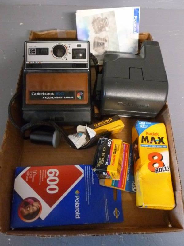 lot 46 image: Vintage Cameras