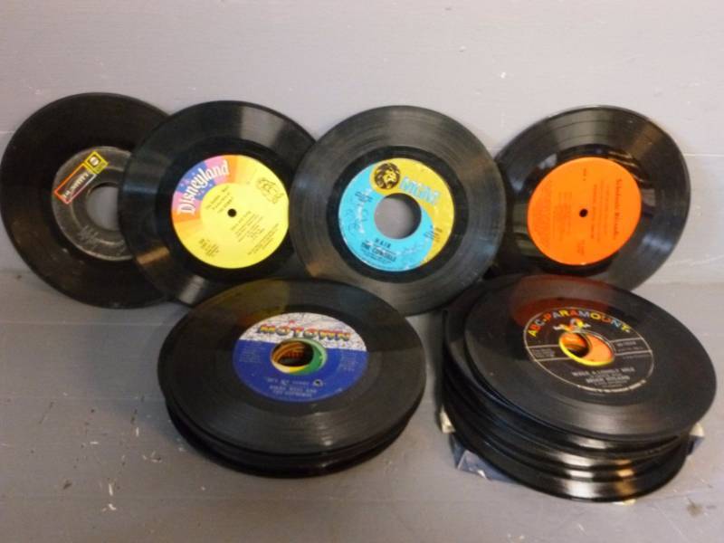 lot 85 image: Collectible Records