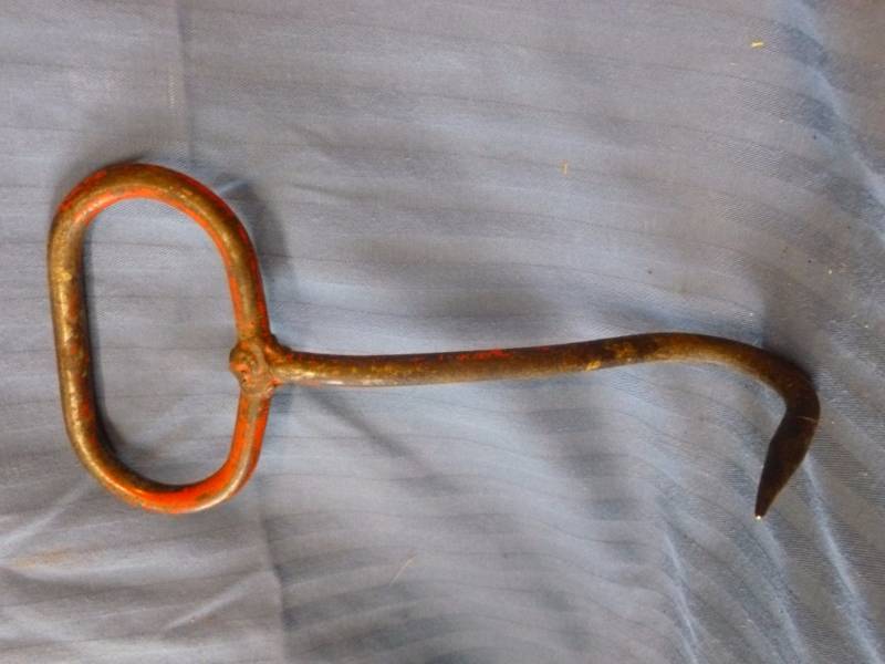 lot 99 image: Vintage Bale Hook