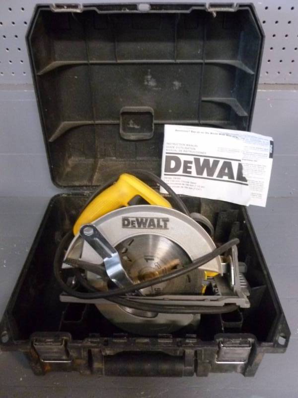 lot 119 image: DeWalt Circular Saw