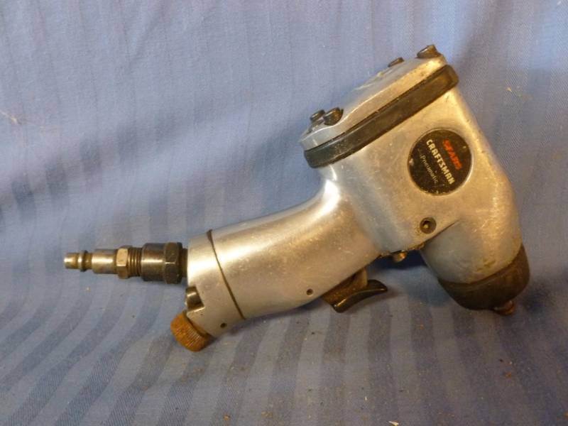 lot 131 image: Pneumatic Tool