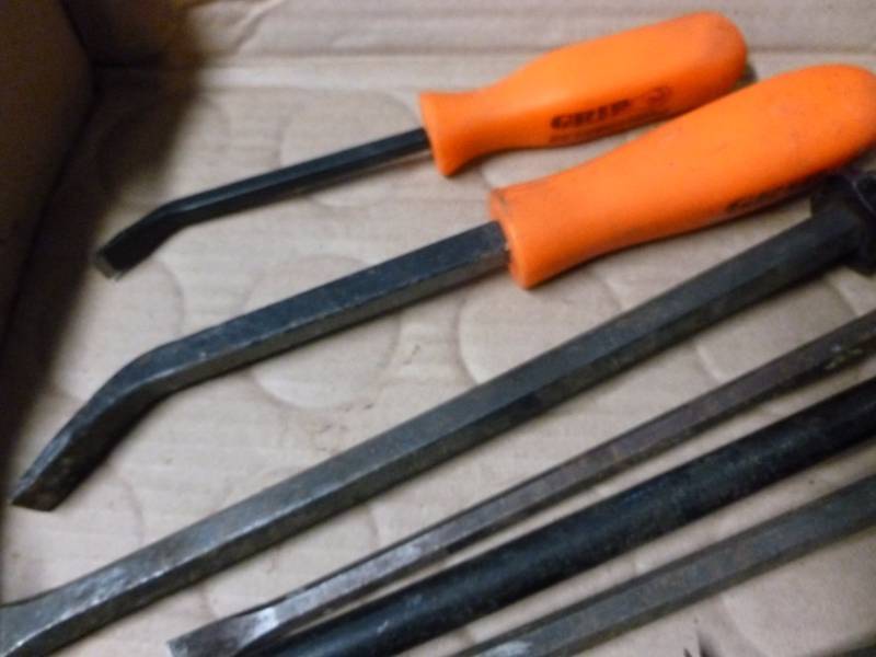 lot 147 image: Tools