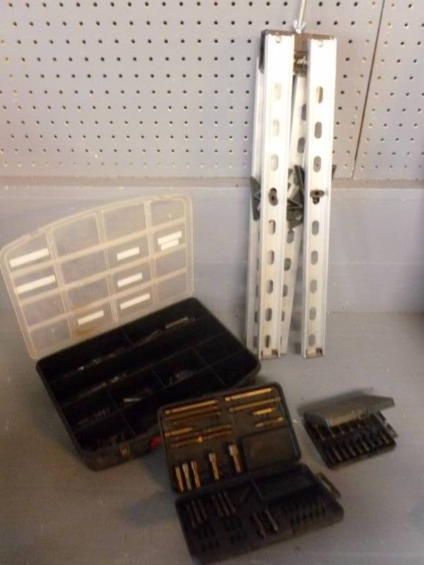 lot 166 image: Tools