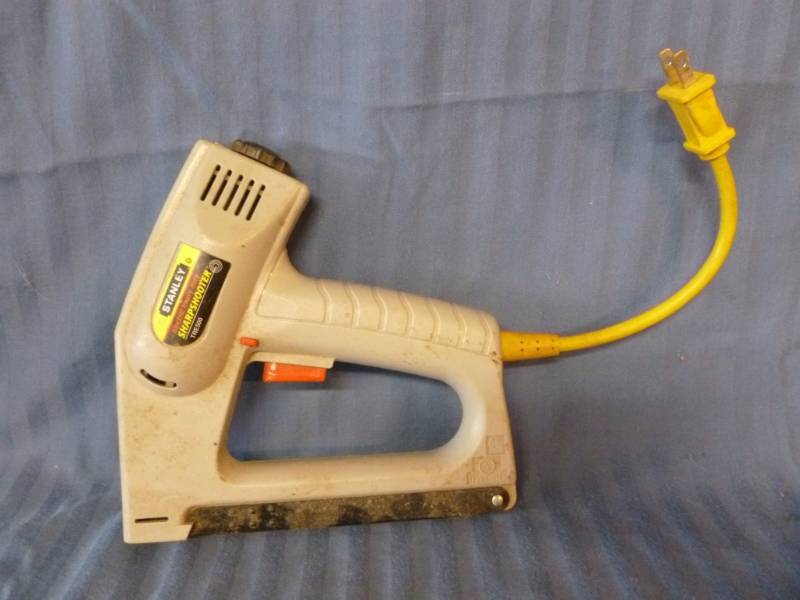 lot 202 image: Tool