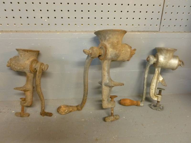 lot 265 image: Vintage Meat Grinders