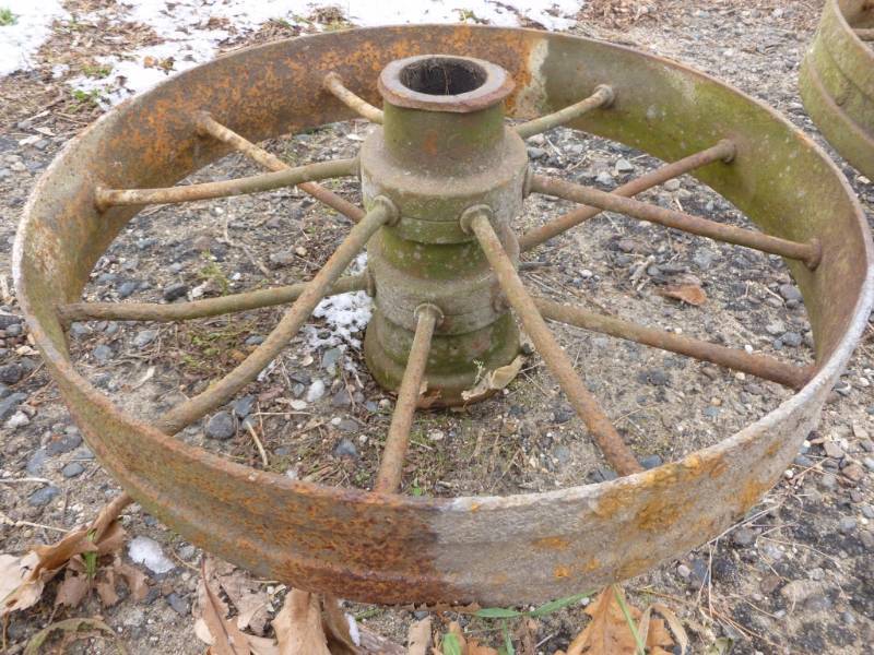 lot 289 image: Vintage Steel Wheel