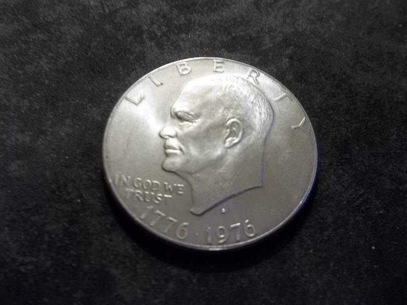 1976 D Bicentennial Ike Dollar Unc