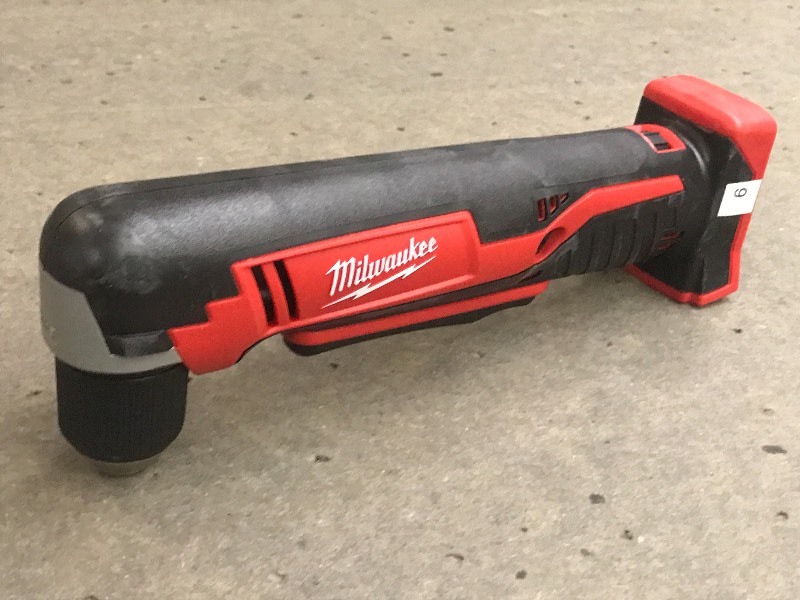 lot 6 image: Milwaukee M18 Cordless Litium-Ion R...