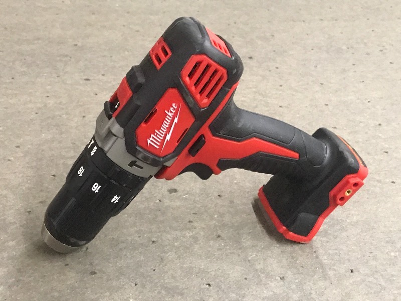 lot 9 image: Milwaukee M18 Cordless Litium-Ion 1...