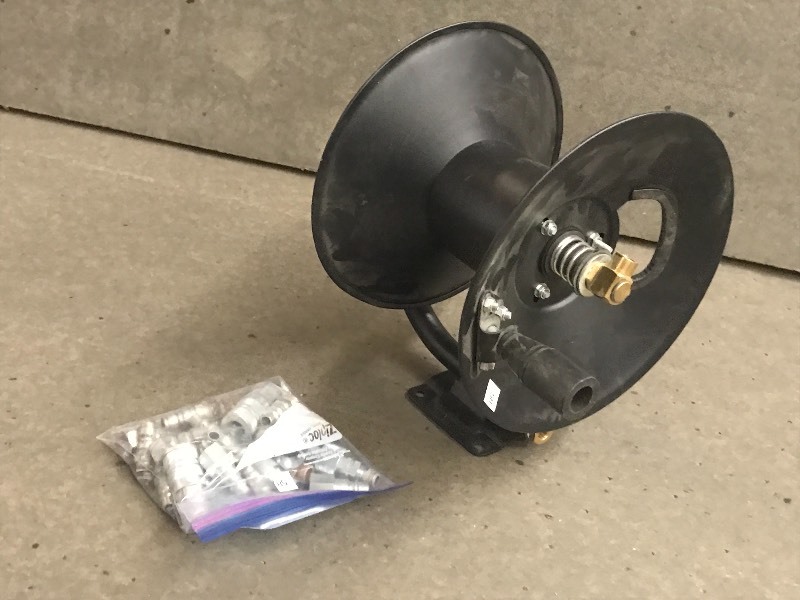 lot 58 image: Manual Air Hose Reel With Bag Of Ai...