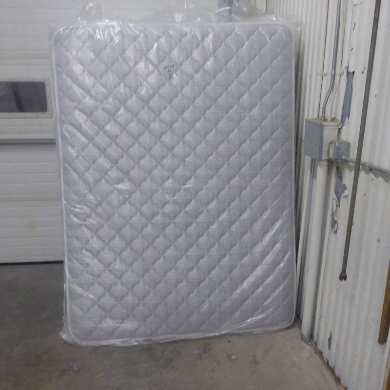 Brand New Serta Atmore Perfect Sleeper Firm Queen Mattress
