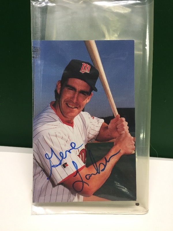 Gene Larkin Autographed Photo Minnesota Twins