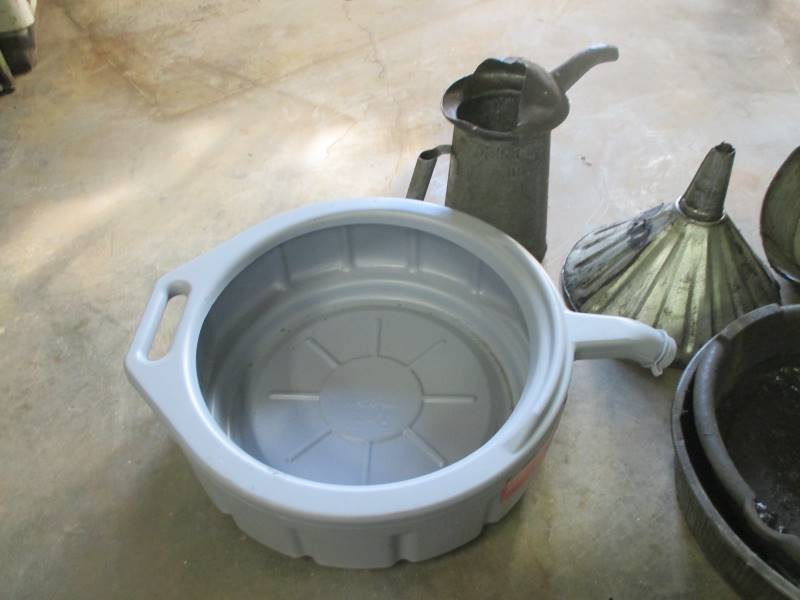 lot 35 image: Drain Pans & Funnels