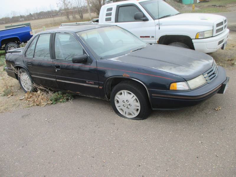 lot 100 image: 1992 Chevrolet Lumina