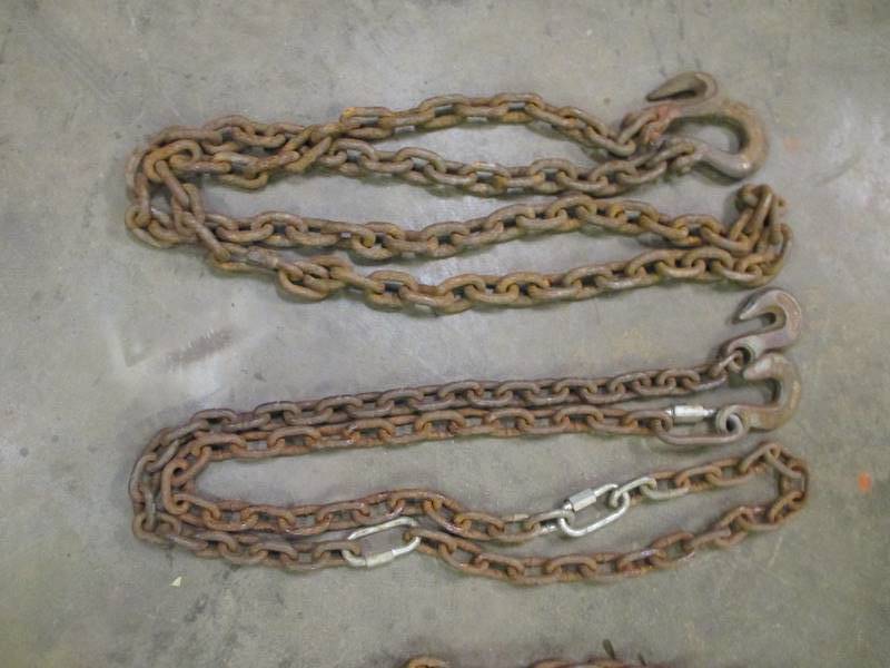 lot 121 image: (6) Medium Duty Log Chains