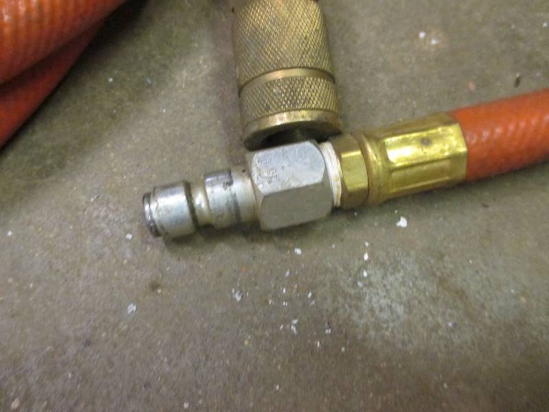 lot 146 image: (2) Air Hoses Large End