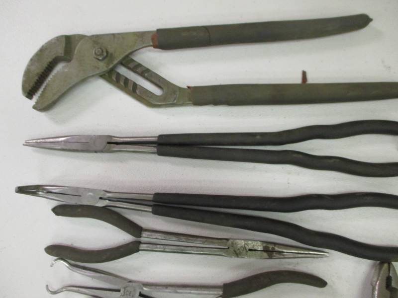 lot 164 image: Pliers