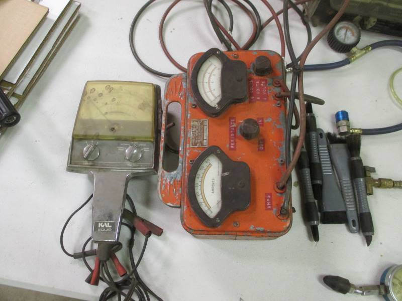 lot 190 image: Small Engine Repair Lot