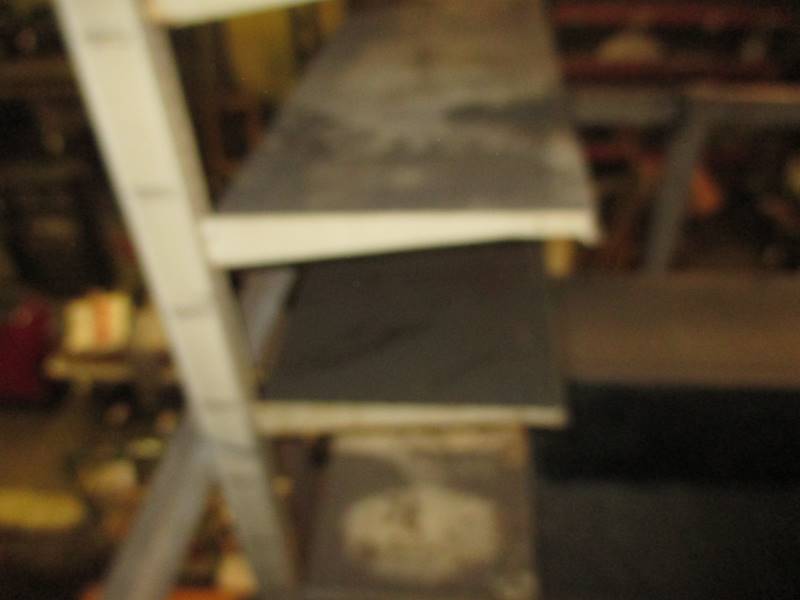 lot 214 image: Store Racking