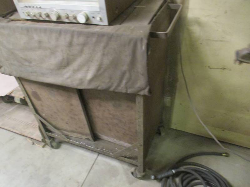 lot 221 image: Shop Cart  Stereo & Speakers
